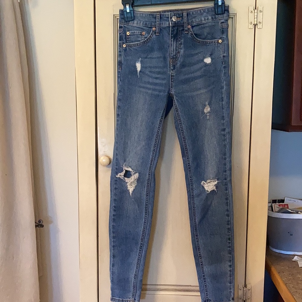Wild Fable High Rise Skinny 00 distressed women’s great preowned